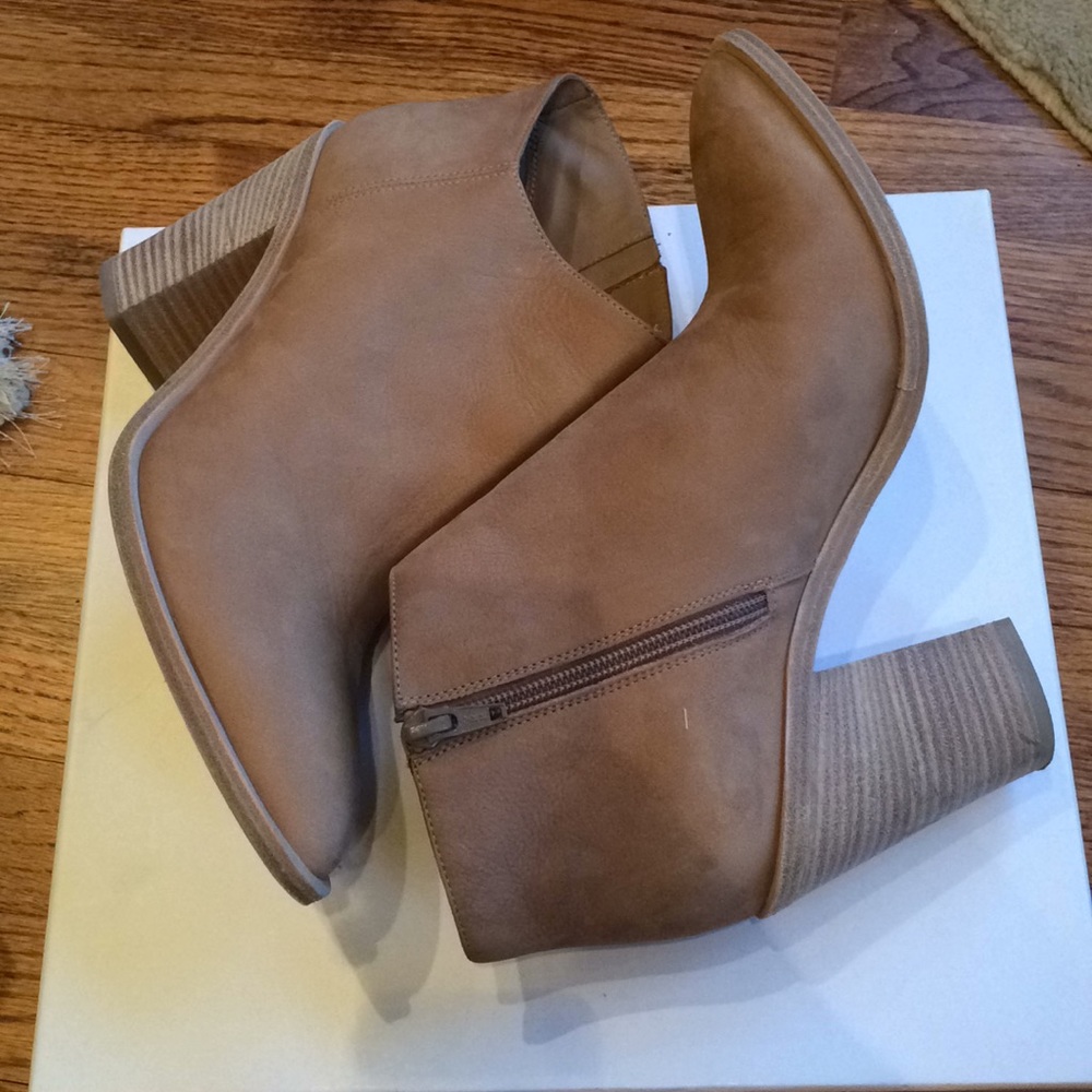 Vince Easton Bootie